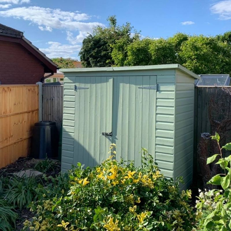 shed painting green