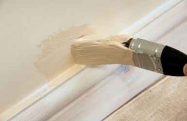 skirting board painting